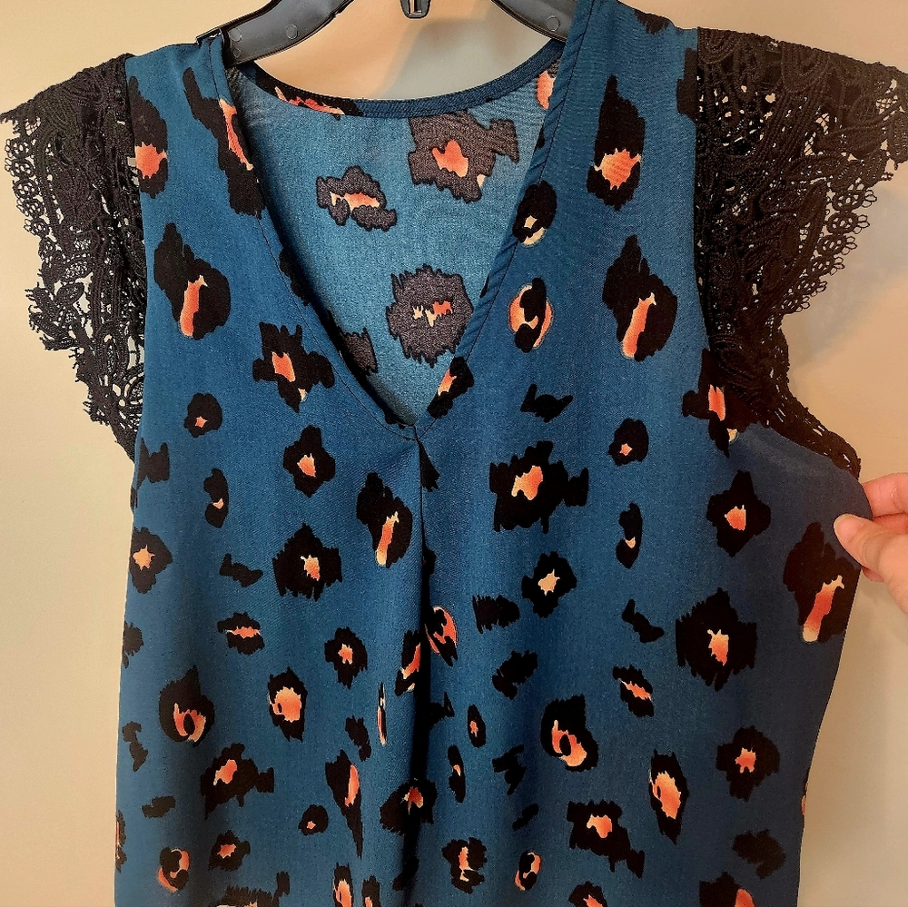Leopard Summer Top - Picture 3 of 4